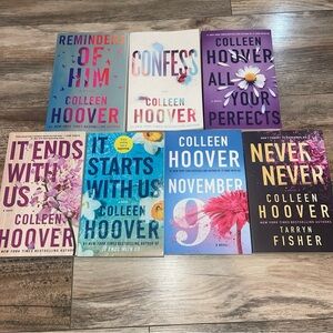 Lot of 7 Colleen Hoover Books Trade Paperback Good Condition Romance Twist Novel